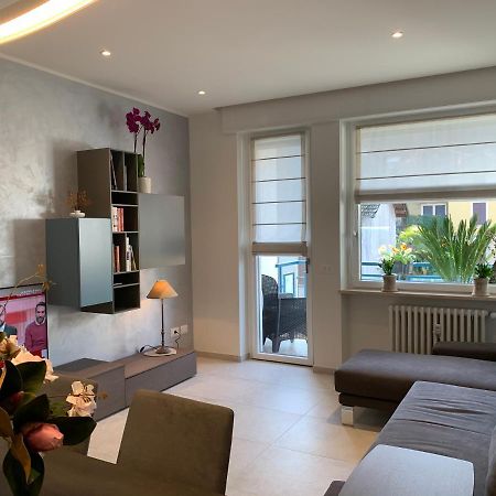 A Casa Di Chiara 2 Apartment Stresa Luaran gambar