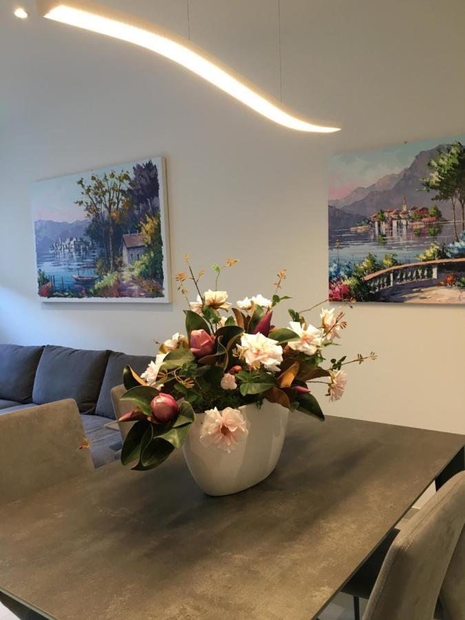 A Casa Di Chiara 2 Apartment Stresa Luaran gambar