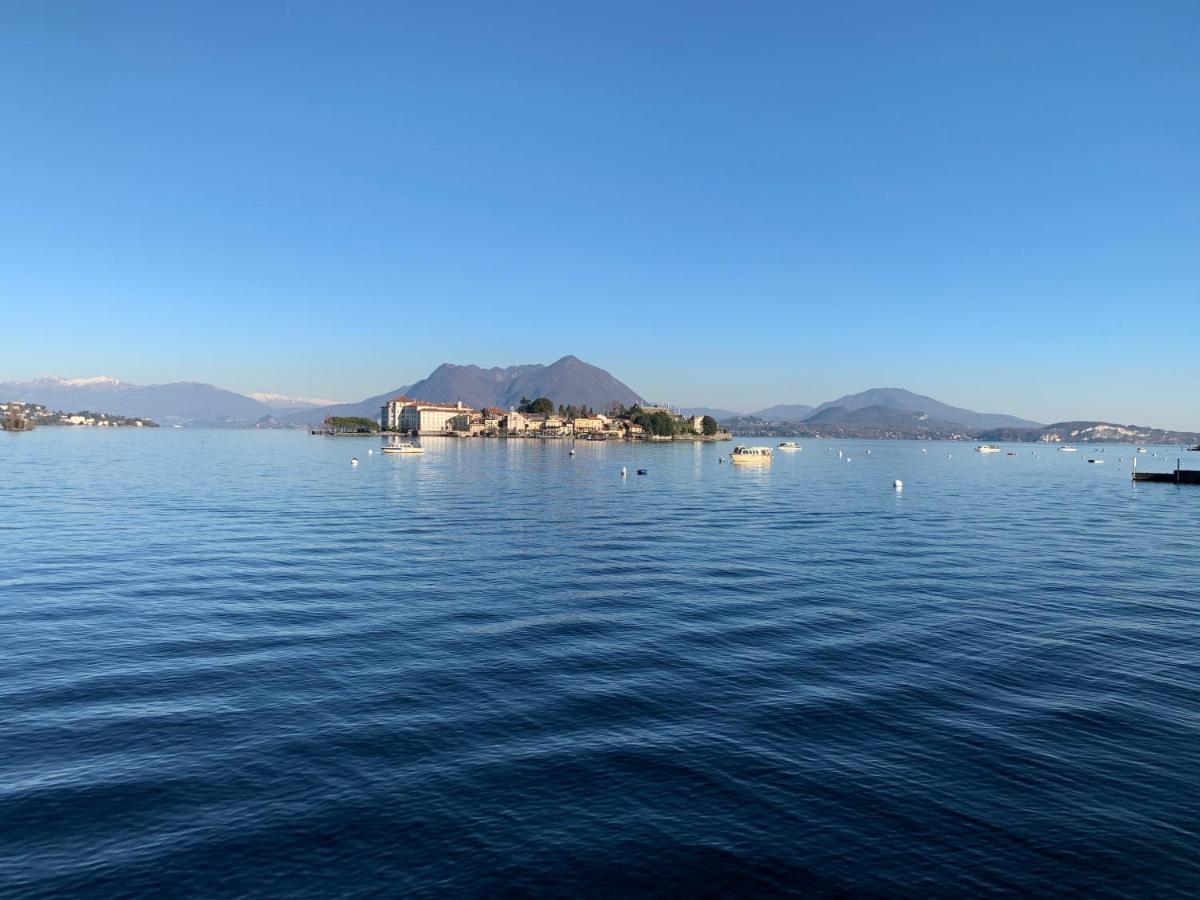 A Casa Di Chiara 2 Apartment Stresa Luaran gambar